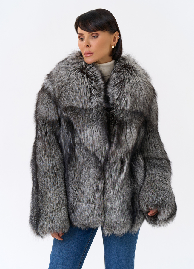 Шуба из лисы модель № 31944 меха малина