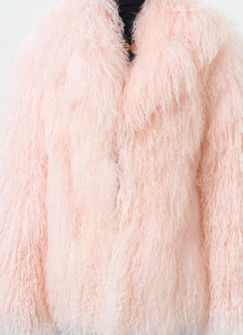 Женская шуба из меха ламы