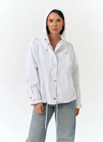 Женская джинсовая куртка с капюшоном фото