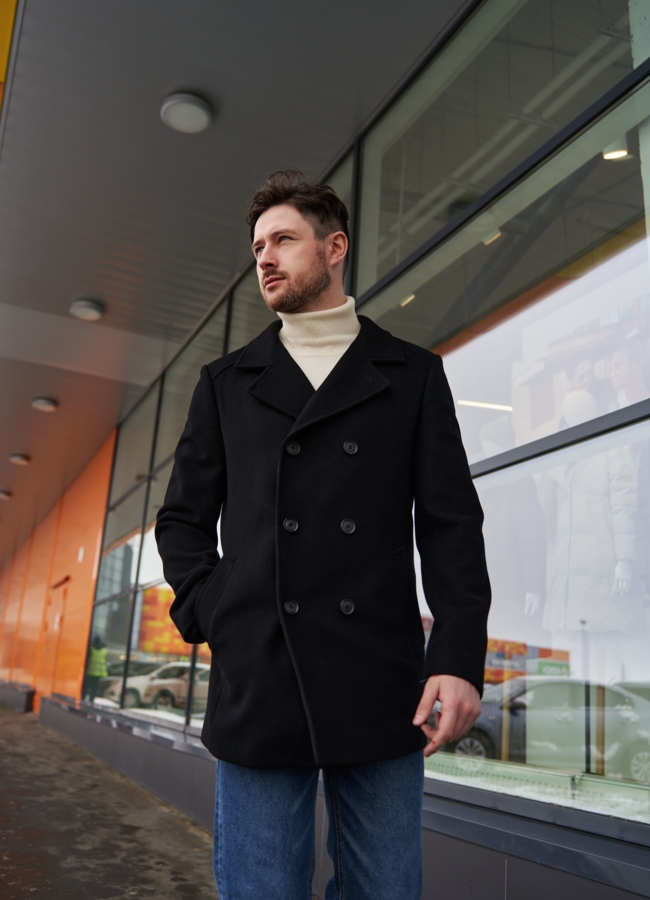 Мужское пальто черного цвета  модель № 23217 в рассрочку