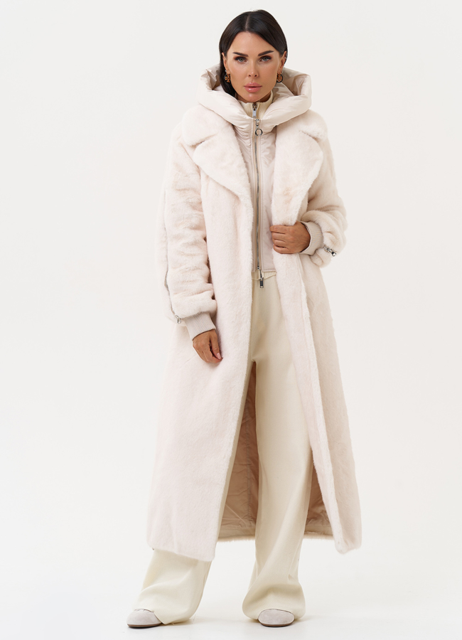 Женская шуба со съёмным капюшоном модель № 31237 в рассрочку