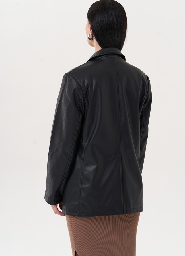 Пиджак черного цвета из эко кожи модель № 26745 универмаг малина